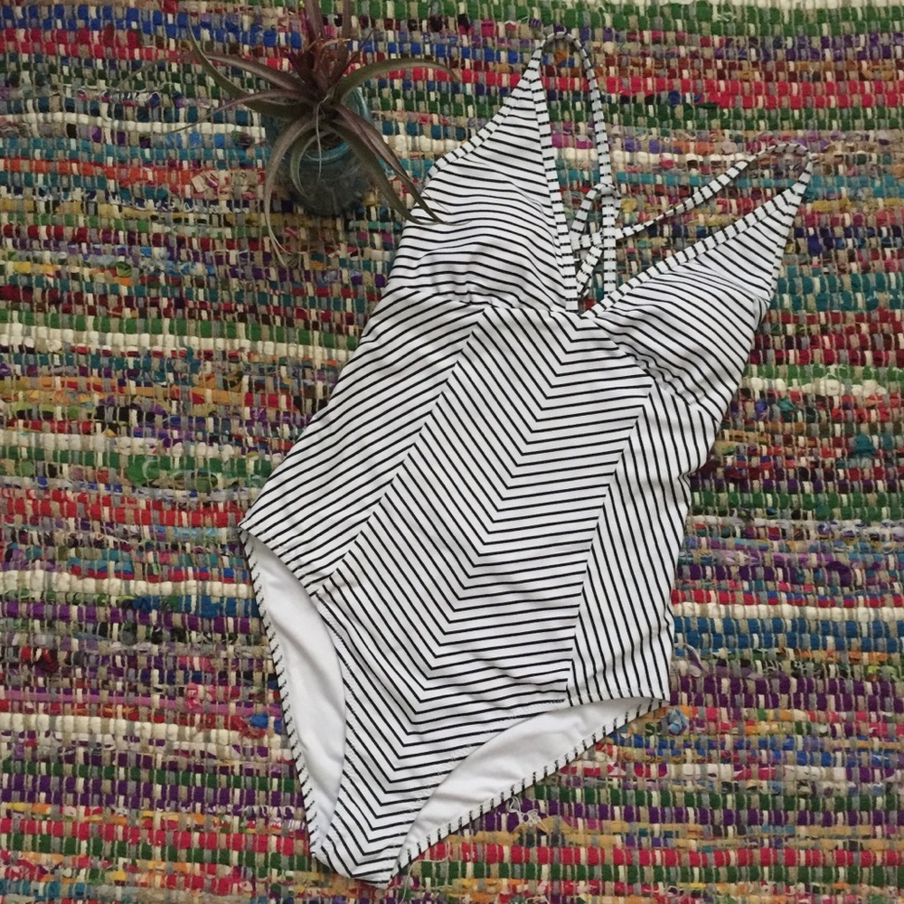 Black and white striped one-piece swimsuit